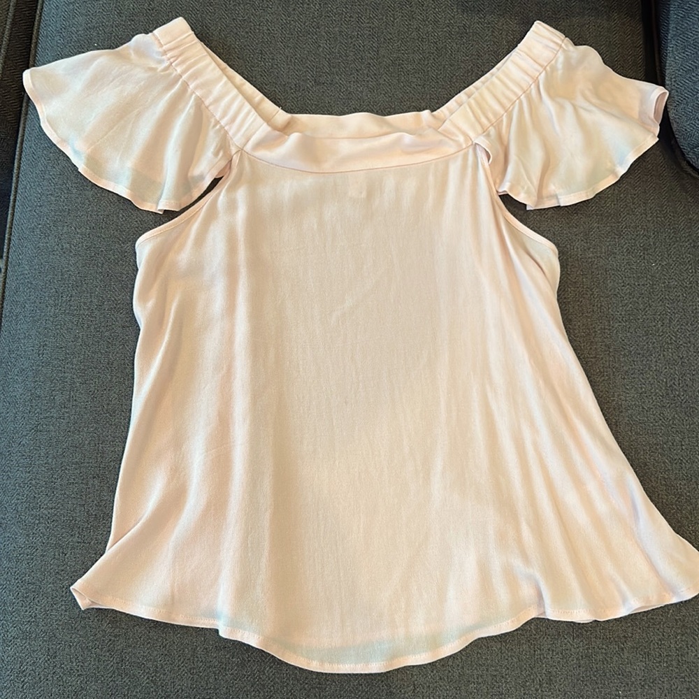 BP. Off the Shoulder Top XS